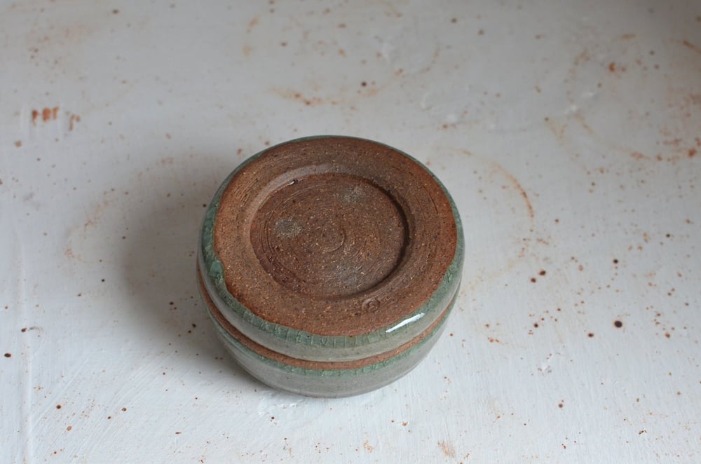 Image of Trinket box, birch ash glaze
