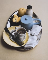 Image 3 of Grande assiette creuse — beurre