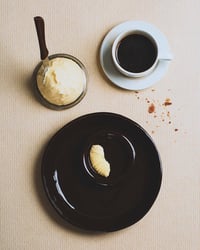 Image 4 of Grande assiette creuse — chocolat