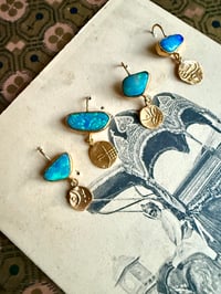 Image 5 of Boucles à l’unité opales bleues 