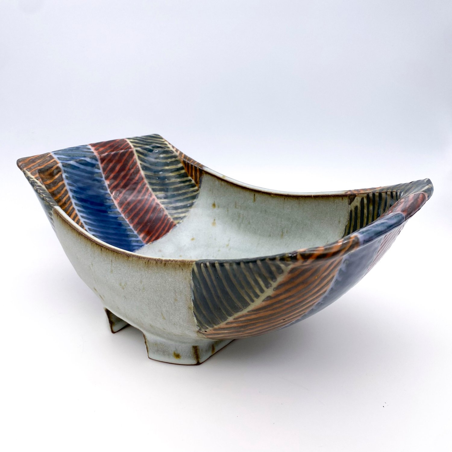Image of Large Cut Bowl (xo)