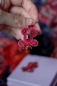 Image 5 of Miracle Earrings - Cardi & Gold  Miracle 