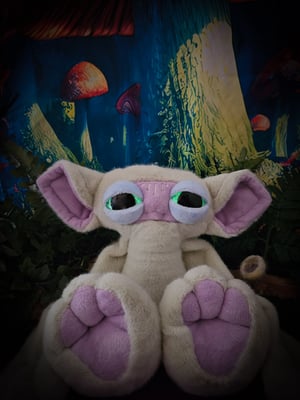 Furren! (With Glow In The Dark Eyes!)