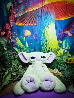 Furren! (With Glow In The Dark Eyes!)