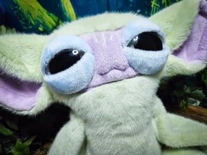 Lankie Furren! (With Glow In The Dark Eyes!)