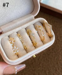 Image 13 of BIJOUX - 5pcs Élégant Floral De Luxe, Feuille, Cuivre Géométrique Micro-Incarnté Anneaux