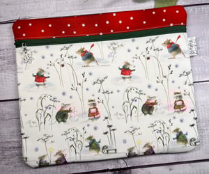 Image of Acufactum “Slightly Smaller” Project Bag/Winter Mice 