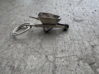Image 3 of Wheelbarrow keychain