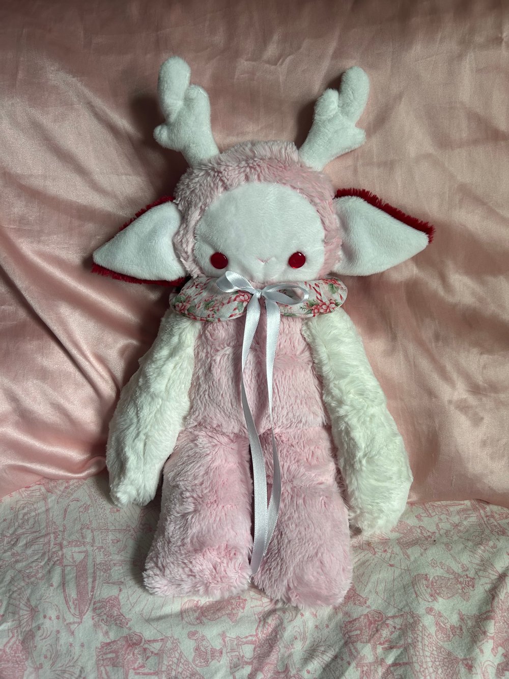 Image of Alysa the candy cane deer!