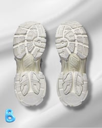 Image 5 of Balenciaga Runner Graffiti White