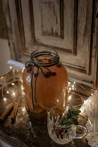 Image 5 of Nourished with Love - Gotowanie z Czułością - Przewodnik na zimowe chwile 