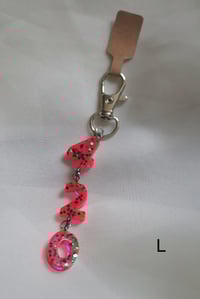 Image 10 of statement schlüsselanhänger