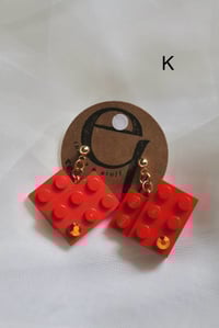 Image 11 of recycelte lego ohrringe 