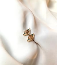 Image 2 of Microdot no1 - diamond