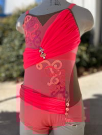 Image 1 of Neon Coral Solo