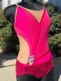 Image 2 of Magenta Solo