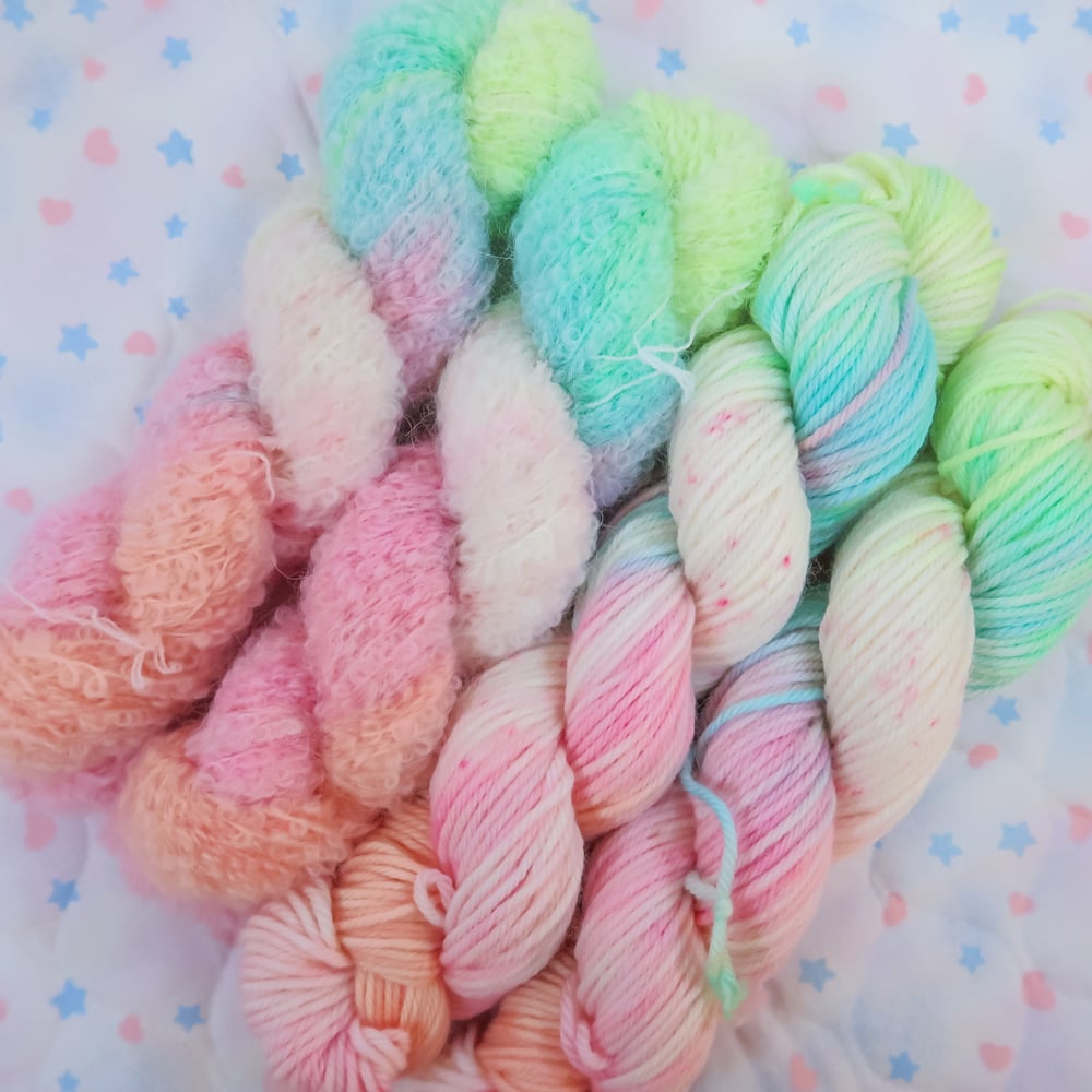 Yarn: Confetti