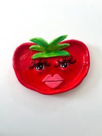 Image 3 of Tomato Face