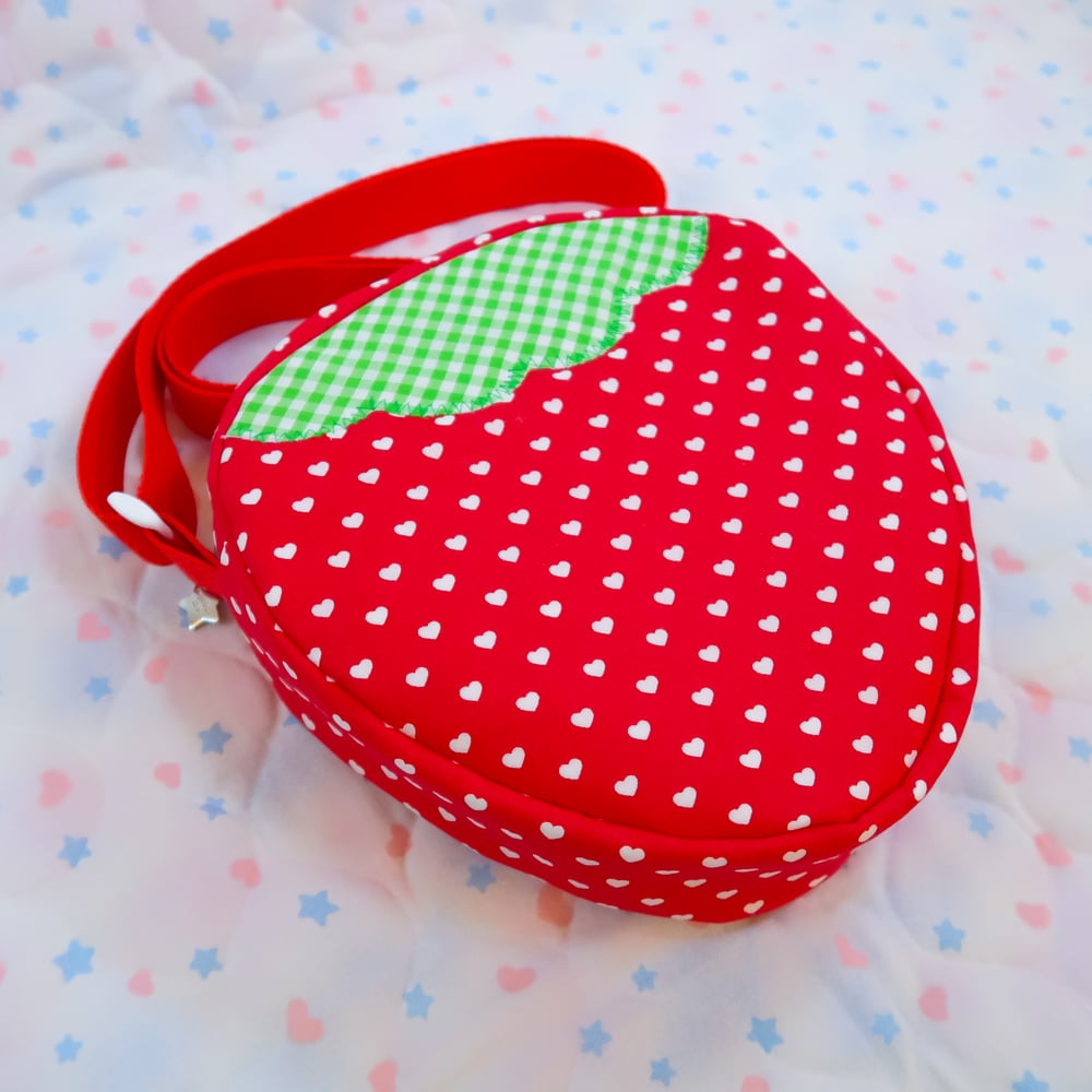 Strawberry Bag: Red