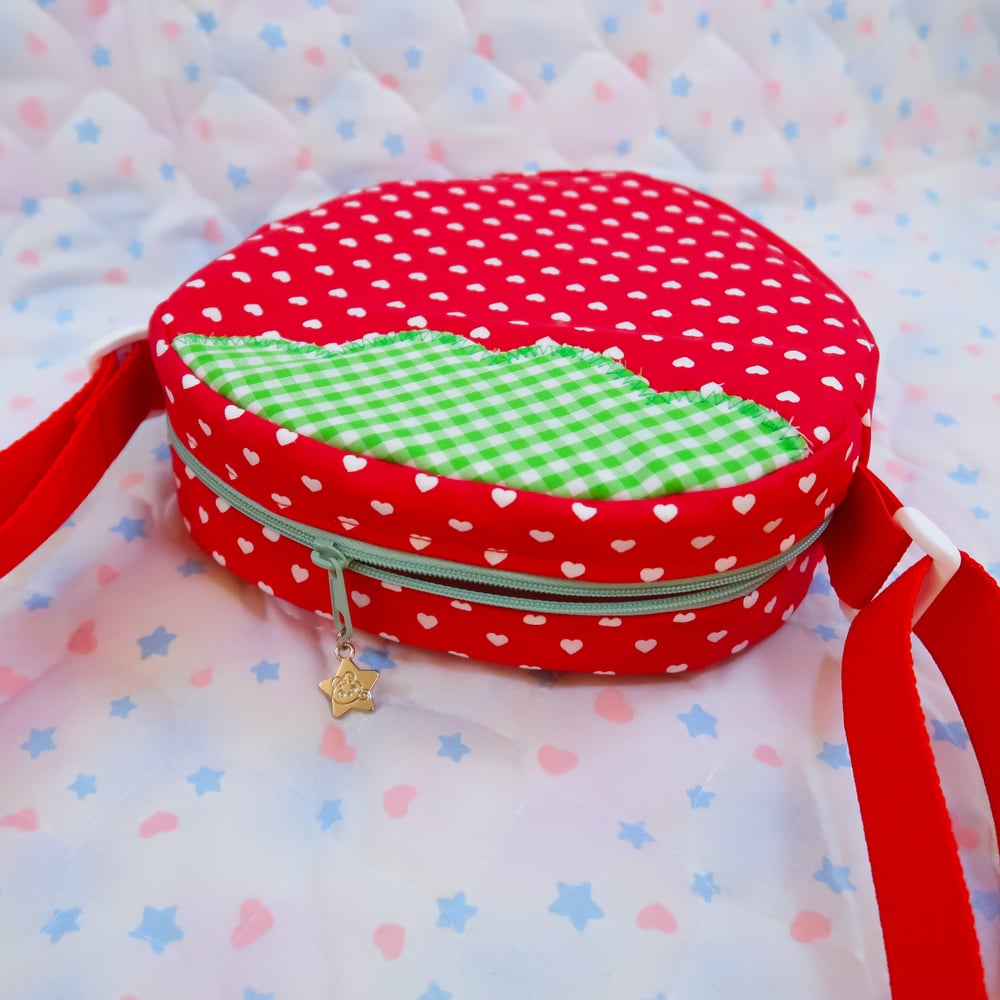 Strawberry Bag: Red