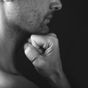 Image of Bague Clou pour Homme ou Femme / Stud Ring for Men or Women