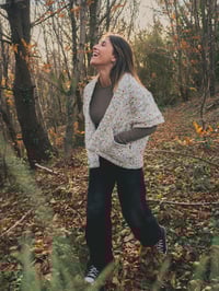 Image 4 of Txaleko txuri