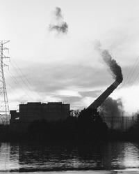 Image 4 of Bull Run Steam Plant Implosion
