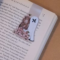 Image 1 of Magnetic Bookmark--Swoopy Ghost and Capybara with Pile of Peaches