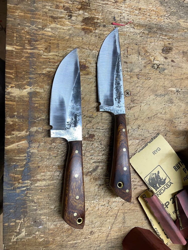 Image of Camp knife w/ wood handle