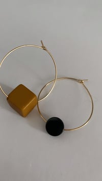 Image 2 of SMALL! YELLOW BLACK