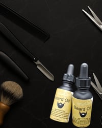 Image 3 of J'lontai's Beard Oil