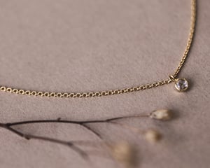 Image of 18ct yellow gold 3.0mm rose-cut diamond necklace - Milled edge setting 