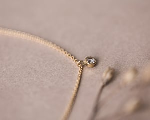 Image of 18ct yellow gold 3.0mm rose-cut diamond necklace - Milled edge setting 