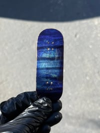 Image 1 of Blue Oil Spill (FULL EXOTIC) 34mm