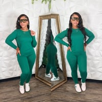 Image 2 of Plus Size Holidays Shopping Set 