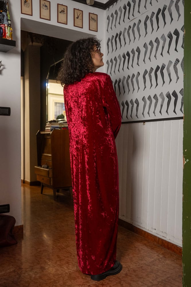 Image of Abito lungo in velluto rosso