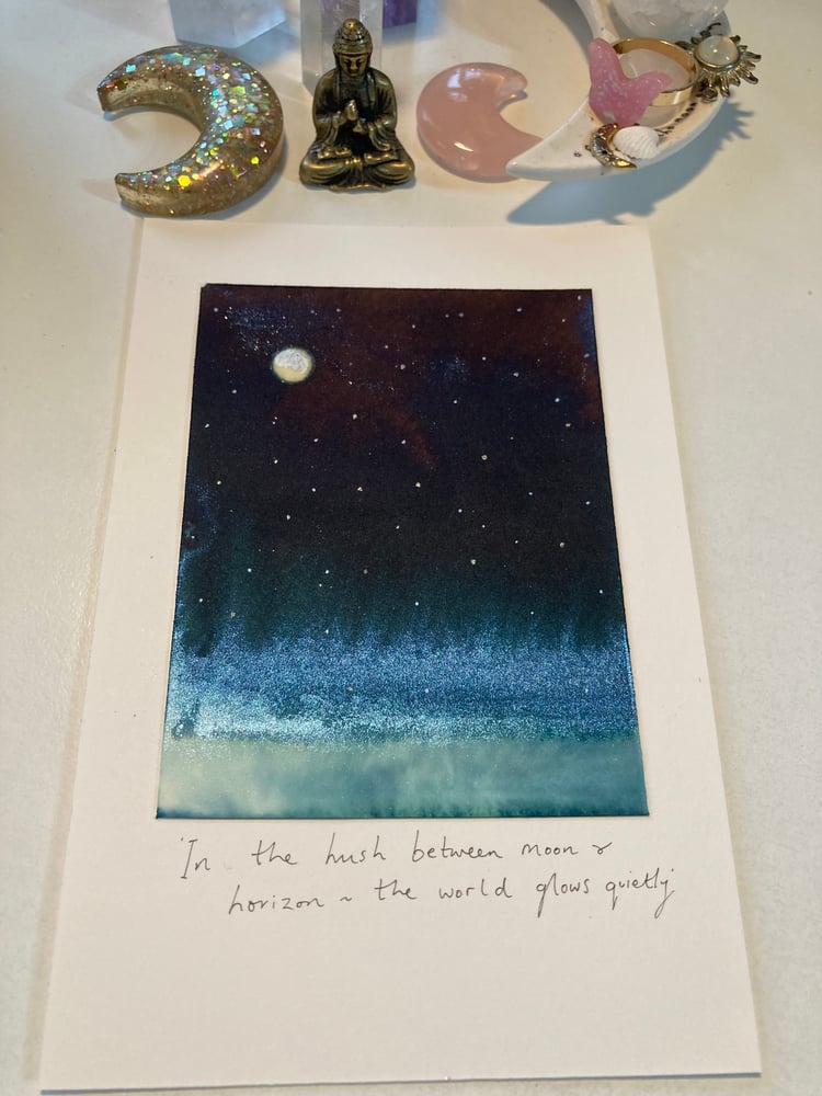 Image of Glow ⚪️🩵🌌