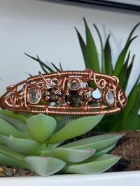 Image 2 of Bleu Dream