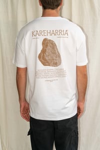 Image 4 of CAMISETA "KAREHARRIA" BLANCA