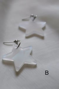 Image 3 of (glow in the dark) stern ohrringe