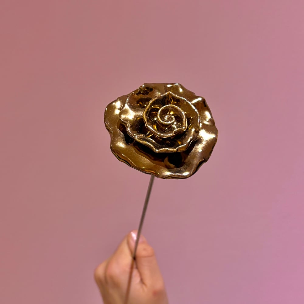 Image of Golden Giftboxed Rose 