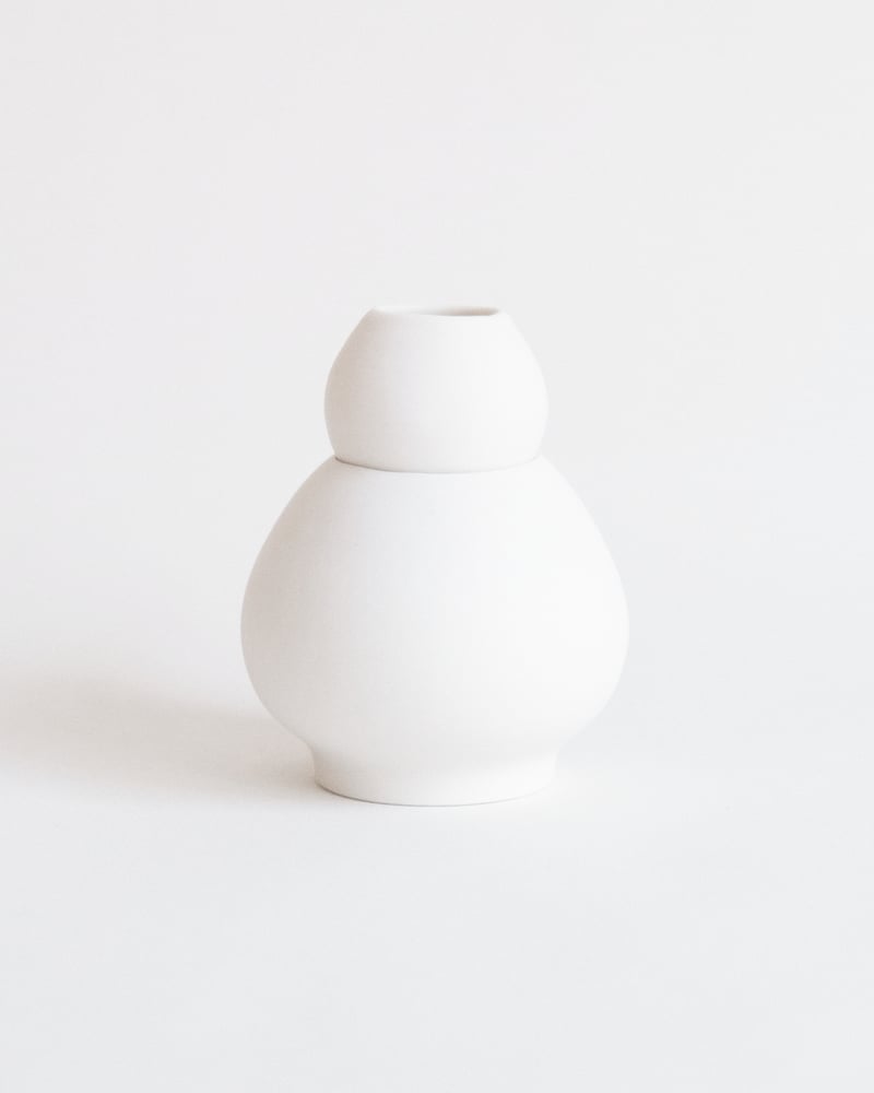 Image of Egg teapot