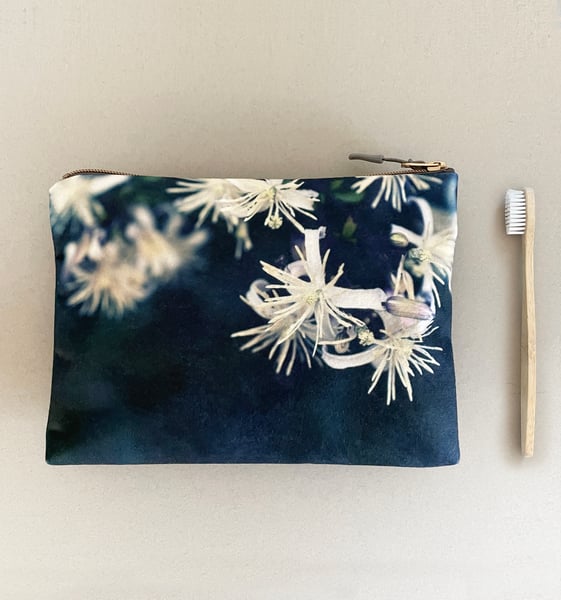 Image of Clematis, LARGE travel bag, make-up, toiletries zipper pouch