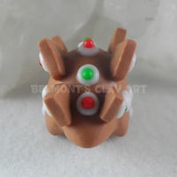 Image 5 of 🍬 Kawaii Gingerbread Stegosaurus – Mini Holiday Edition