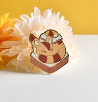 Teto Enamel Pin