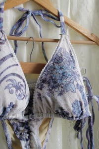 Image 2 of ♲ Lotus Bikini Set - XL 