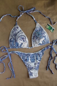 Image 3 of ♲ Lotus Bikini Set - XL 
