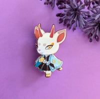 Shino Enamel Pin