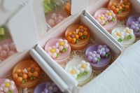 Image 1 of Secret Garden Tealight Candle Set