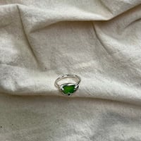 Image 5 of GREEN MOLTEN RING (L ½)